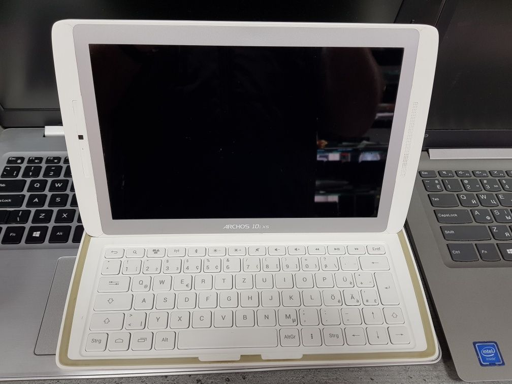 Планшет Archos 101 XS 16Gb+клавиатура