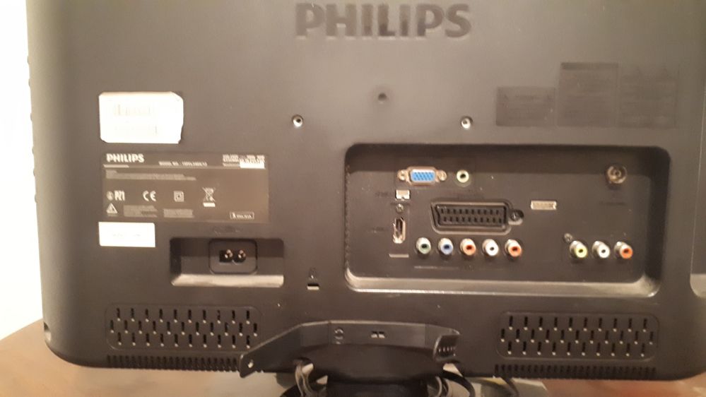 Продам телевизор Philips 19PFL3404/12