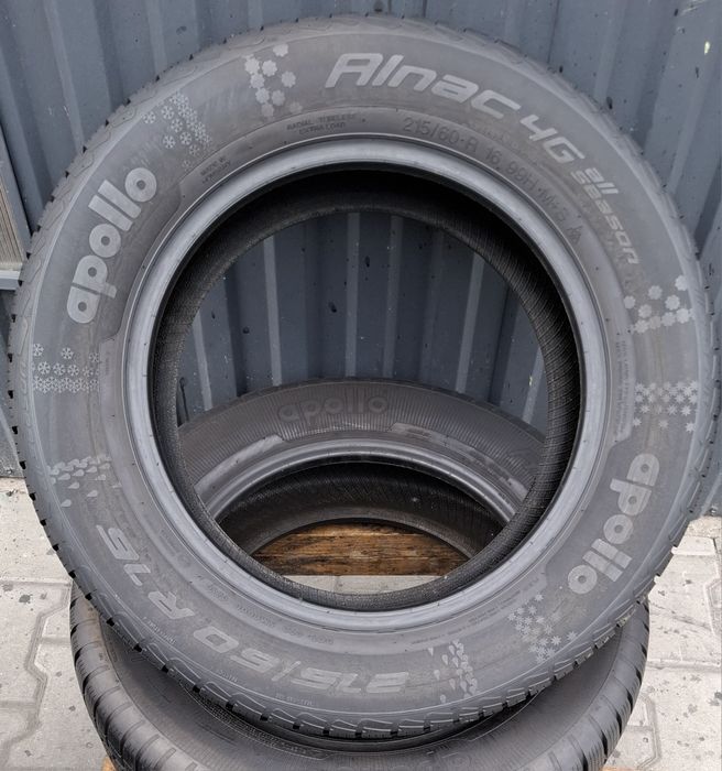 Opony 215/60/16 VREDESTIN Quatrac 5 i Apollo [S]