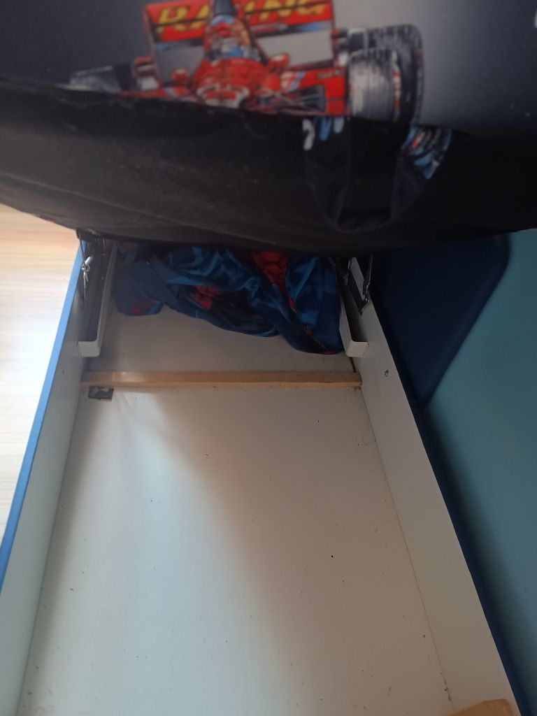 Sprzedam tapczan dla dziecka