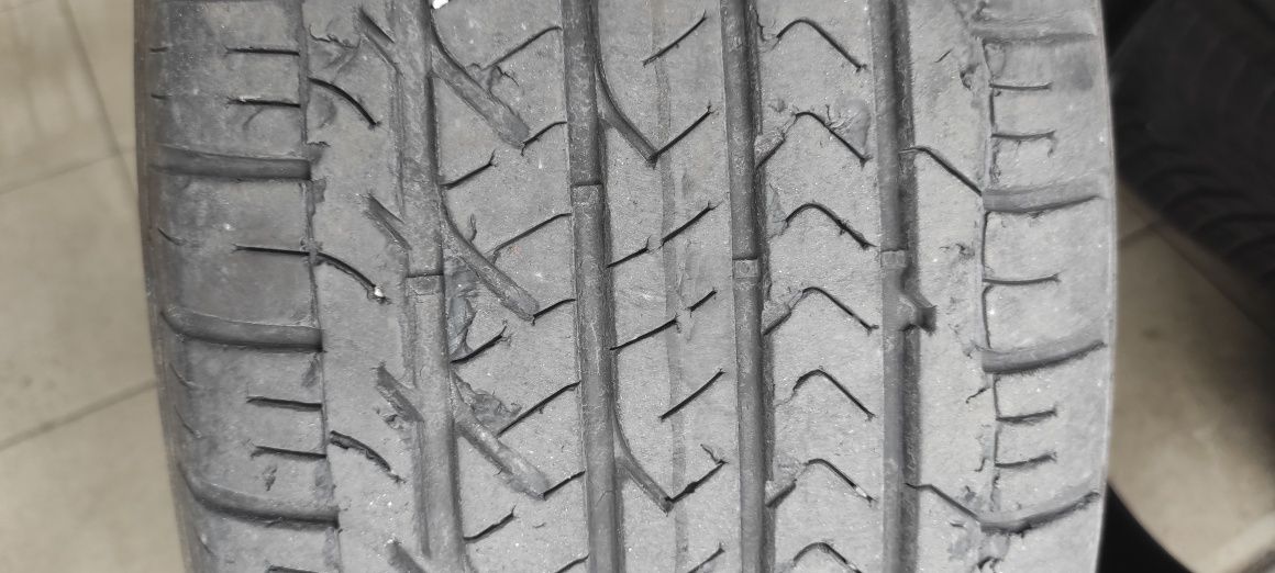 Продам шины 225/60R18 Гудиер