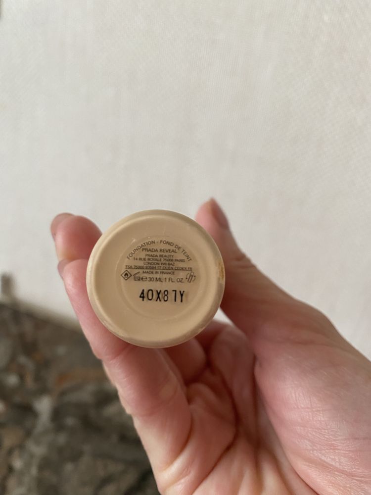 Prada тональний крем LN 5 refill