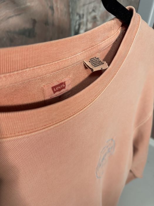 Світшот Оверсайз Levi’s в рожевому кольорі