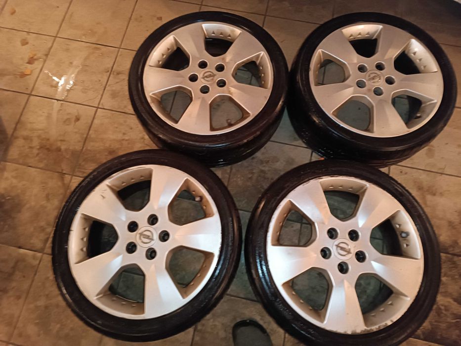 Felgi aluminiowe Opel OE ASTRA 215/45ZR17 7Jx17 ET47	+ opony