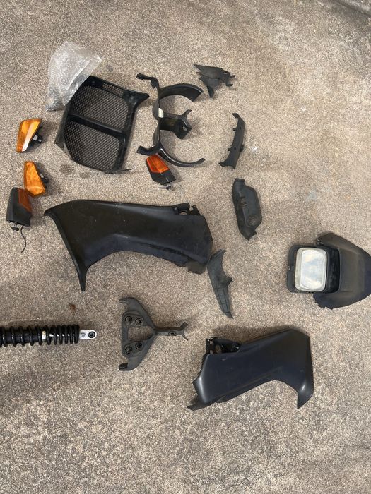 Vendo pecas  para BMWk75