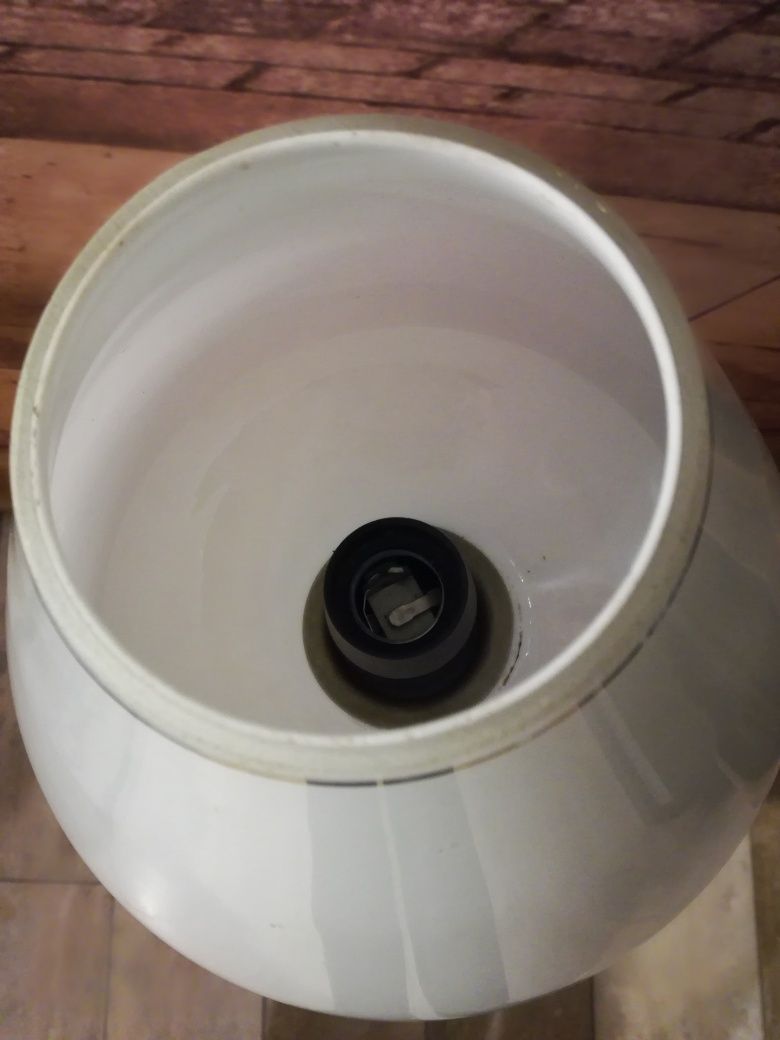 lampa prl szkło Vitropol kieliszek koniaku biała