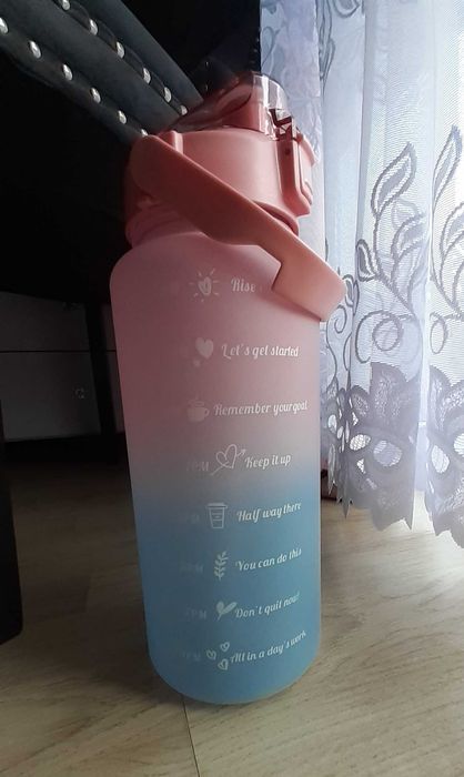 Butelka motywacyjna 2L różowo-niebieska, nowa