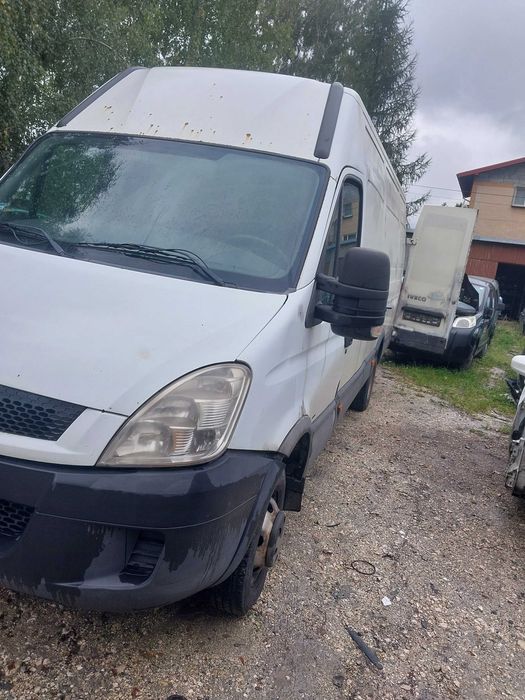 Posiadam czesci iveco daily 3 euro 4  2008r  3.0hpi  blizniak