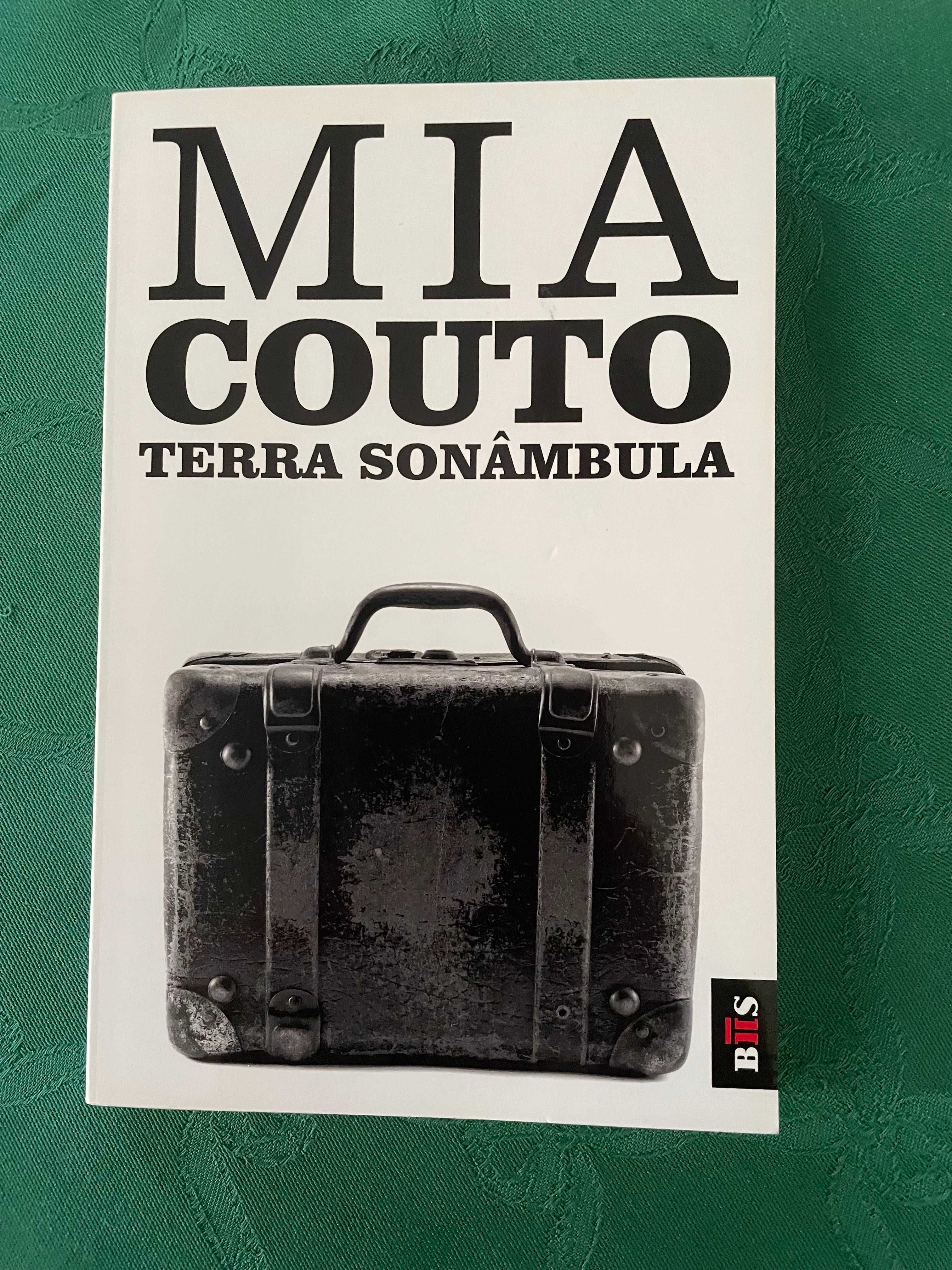 Livros de Mia Couto (vários preços)