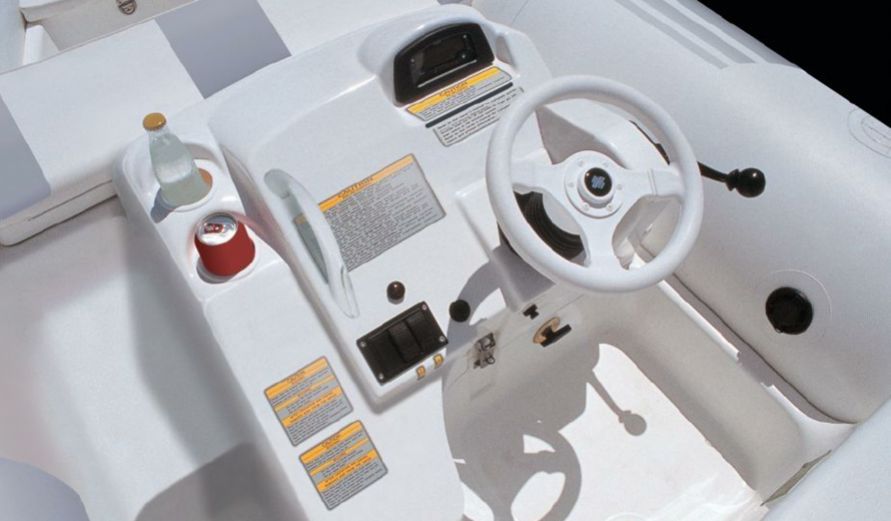 Лодка на водометі 102л.с. Zodiac ProJet 350