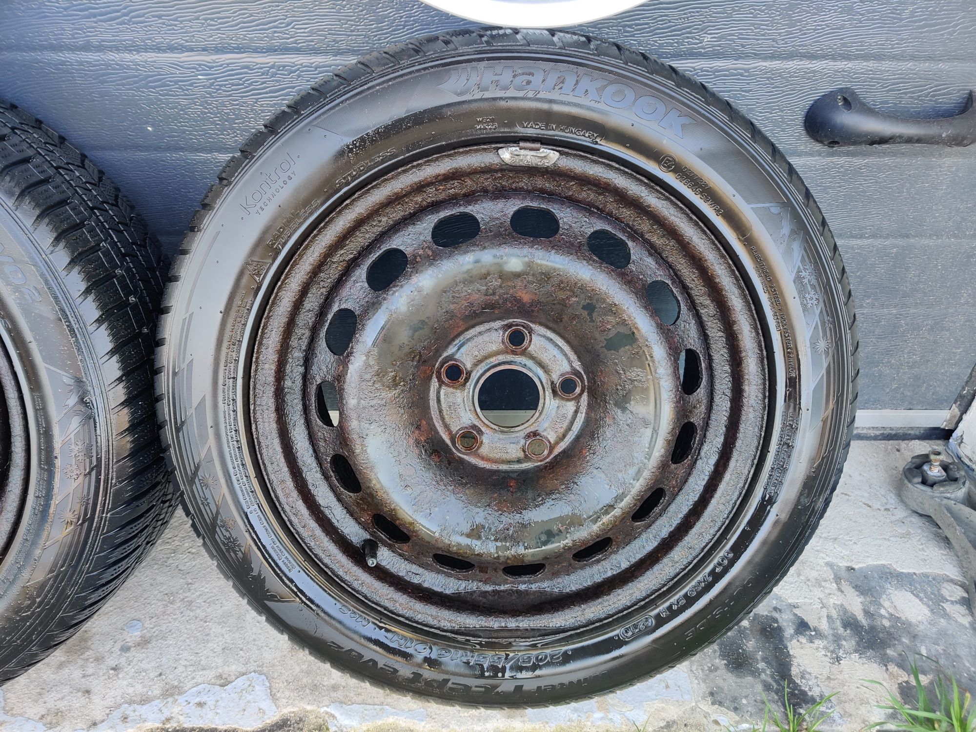 Koła zimowe Audi a4 b6 b7 A6 c5 205/55/16