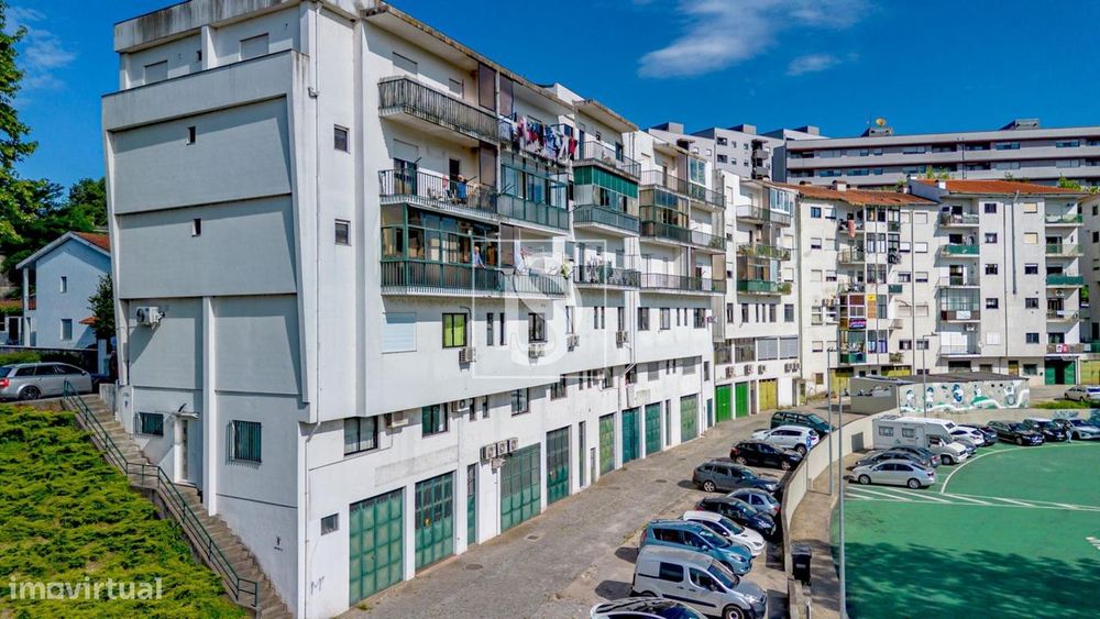 Apartamento T2 no centro de Amarante