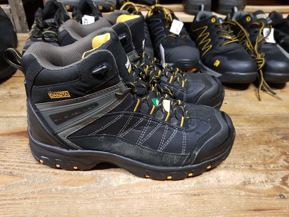 Buty robocze DAKOTA rozm 44 wkł 29 cm S3
