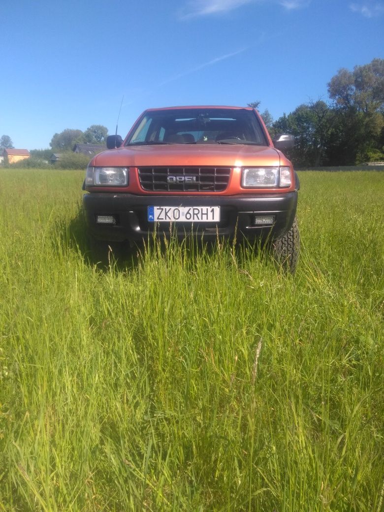 Opel frontera b sport