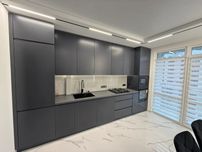 Продам 2к квартиру з сучасним ремонтом в ЖК Бізнес клас, Центр