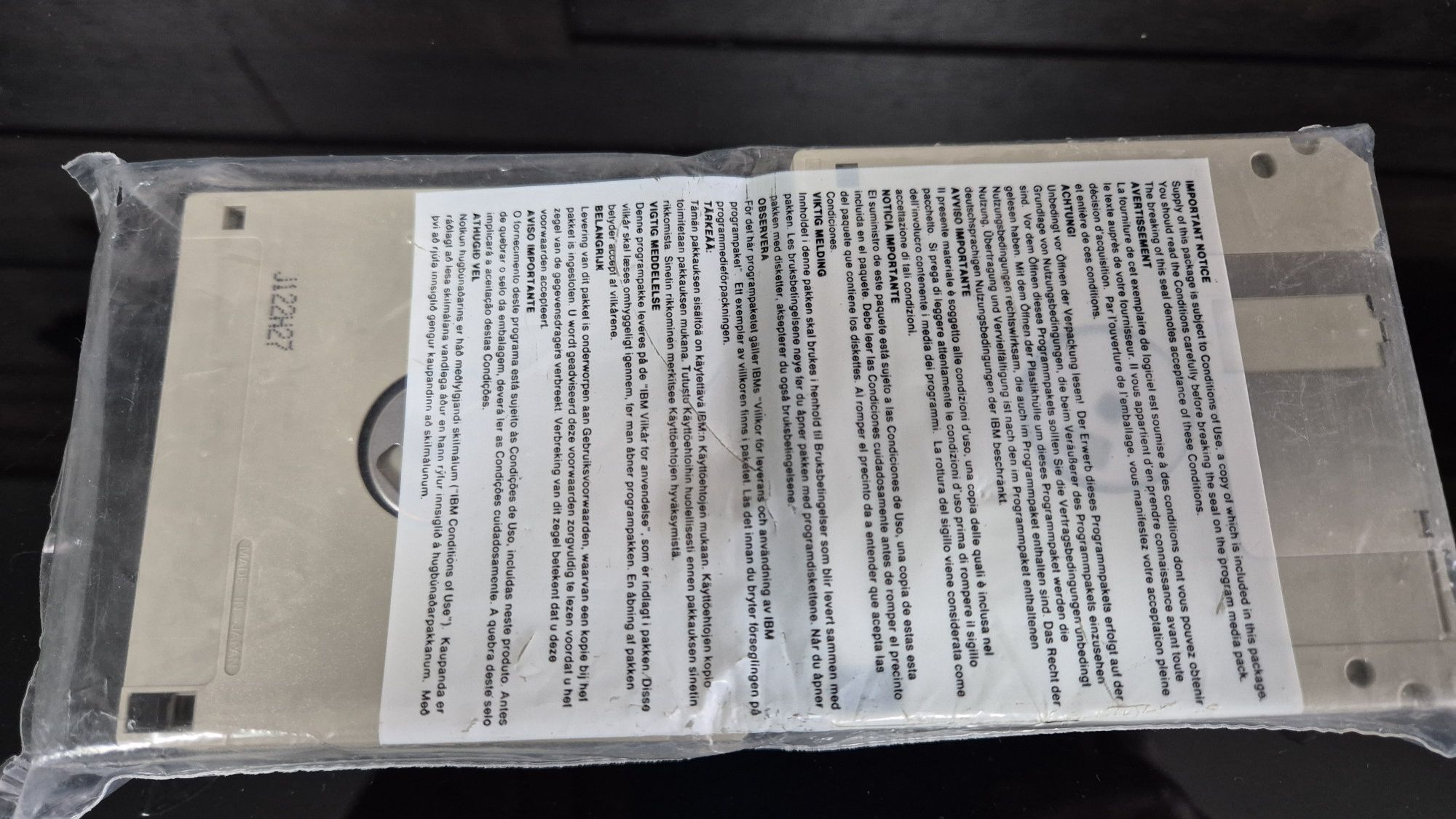 System Operacyjny IBM OS/2 Version 2.1   (nieużywany).