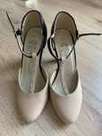 Sapatos de senhora