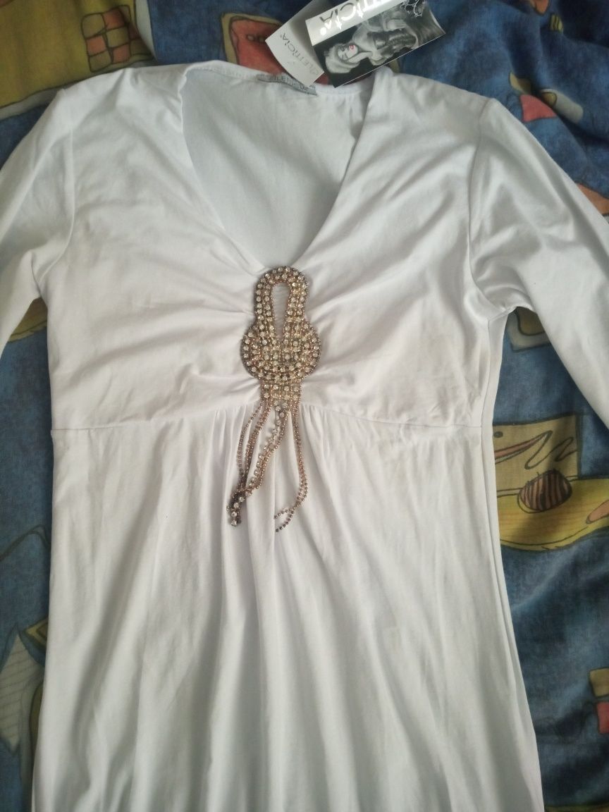 Біле плаття туніка