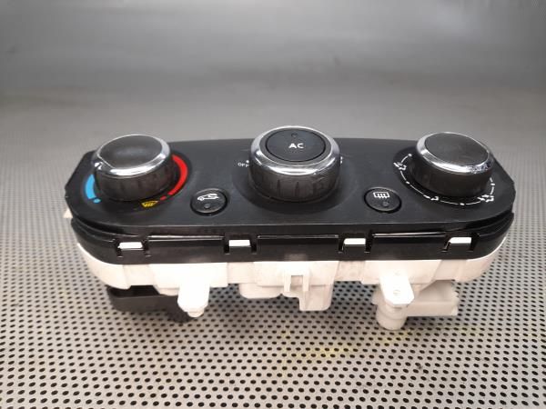 Comando chauffage / sofagem RENAULT Clio IV (BH_)