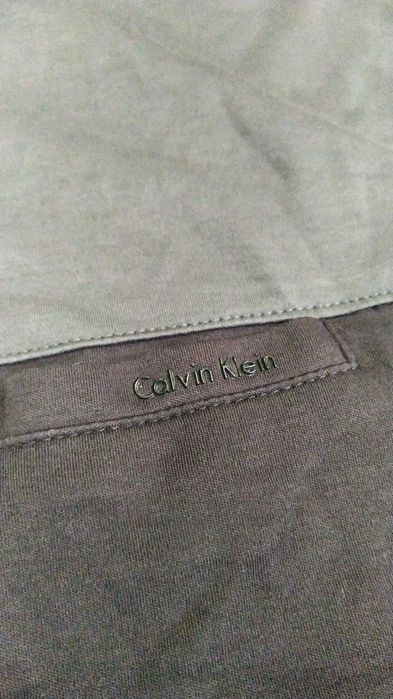 Оригінальна сорочка поло Calvin Klein розмір 5XL (груди 84 сантиметри)