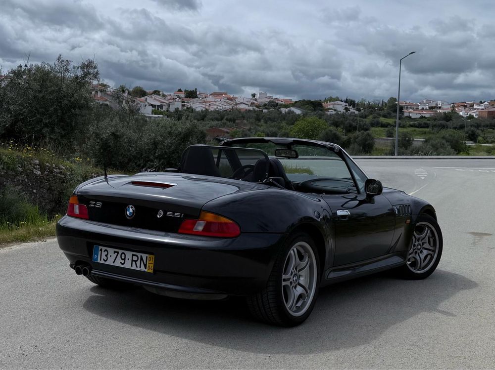 BMW Z3 2.2 com equipamento M