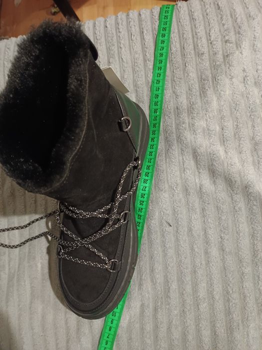 Нові жіночі чоботи, сапожки, ботінки