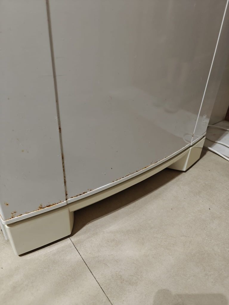 Arca vertical Indesit