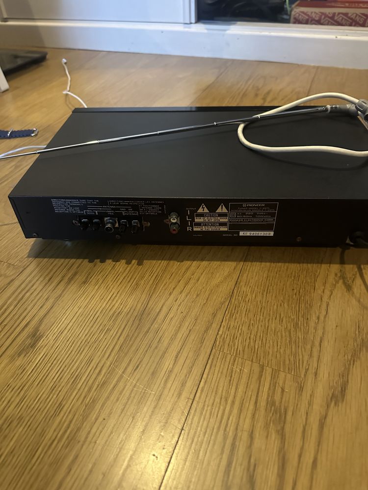 Sintonizador de rádio pioneer