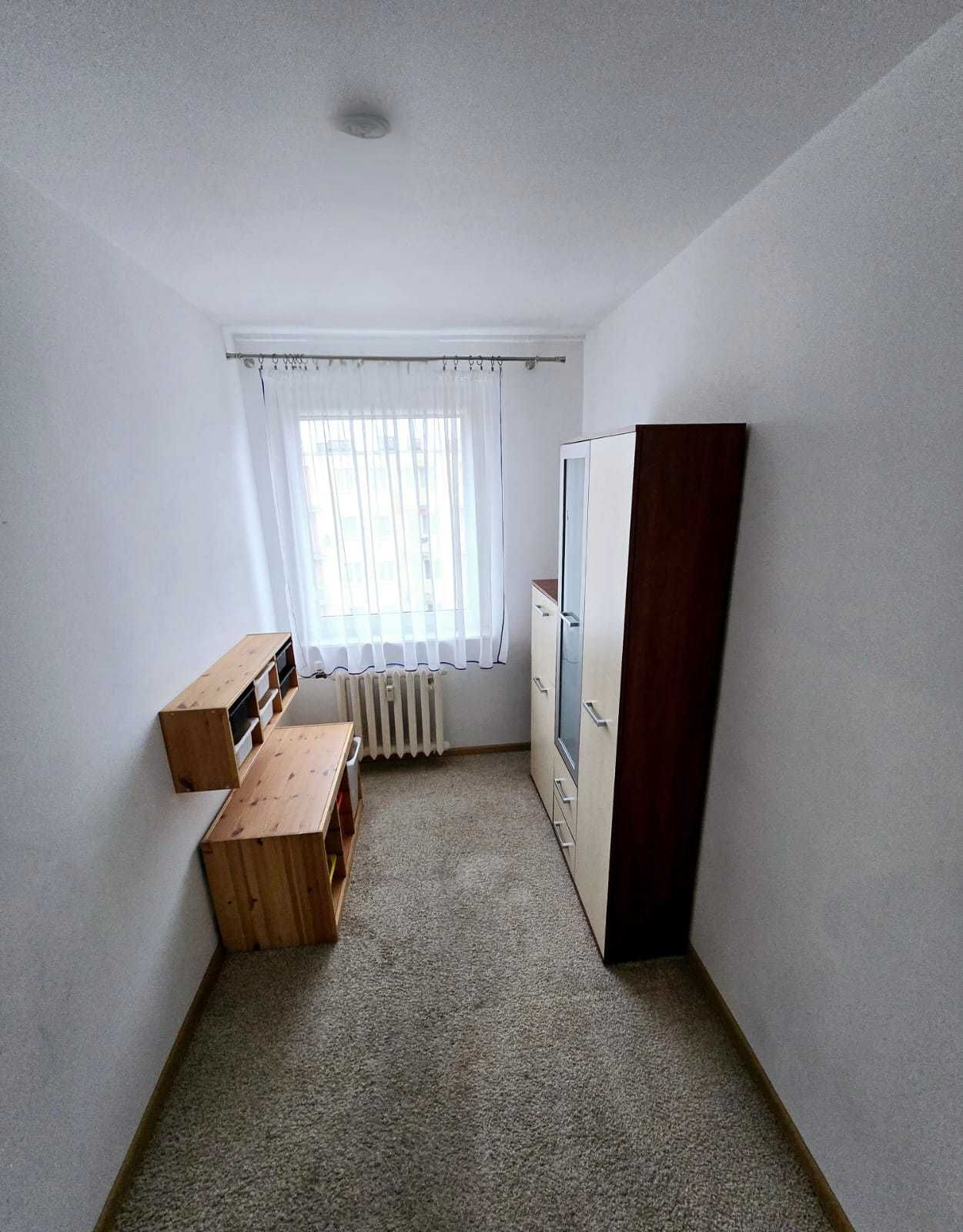 Przestronne mieszkanie na os słowackiego 3 pokoje oddzielna kuchnia