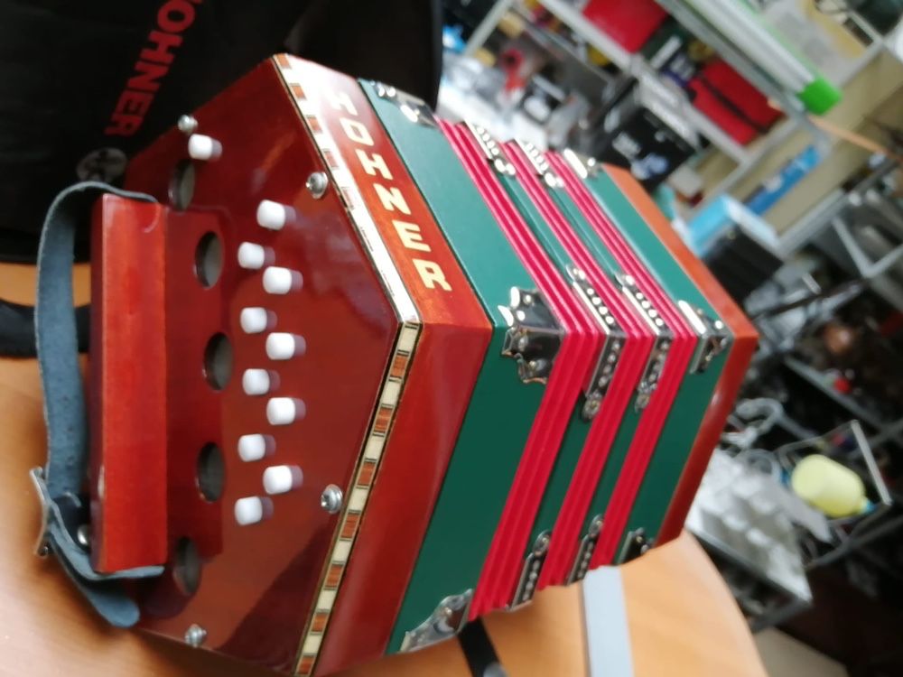 Concertina Hohner