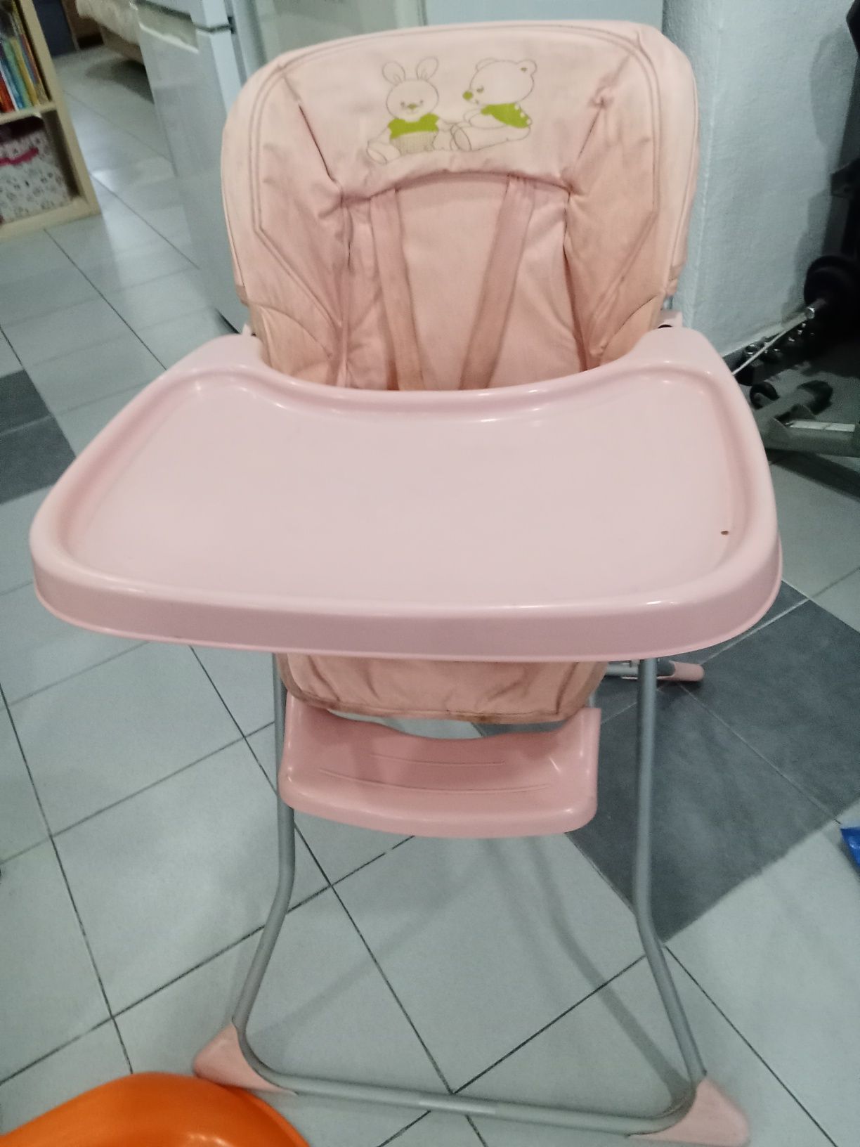 Cadeira de refeição para bebés