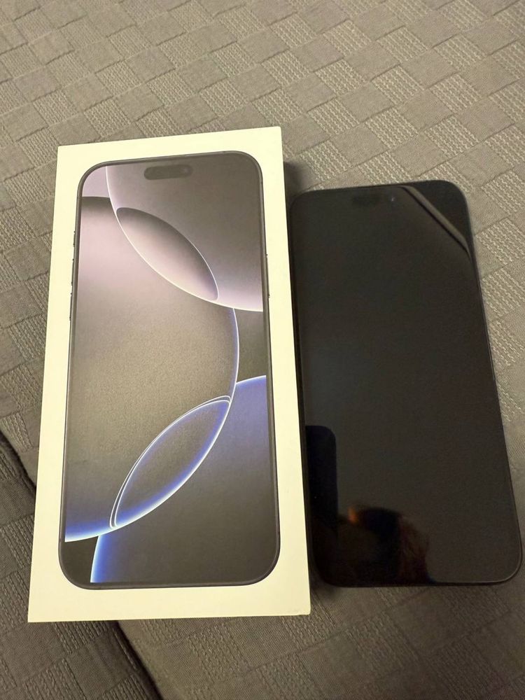 Продам iPhone 15 Pro Max 512