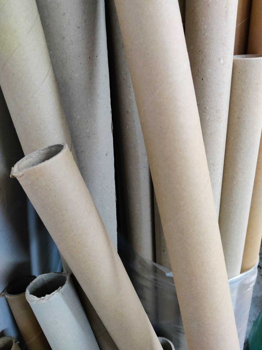 Tekturowe Tytle, Tuleje, Rury, Rulony, Tuby, Gilzy. Makulatura