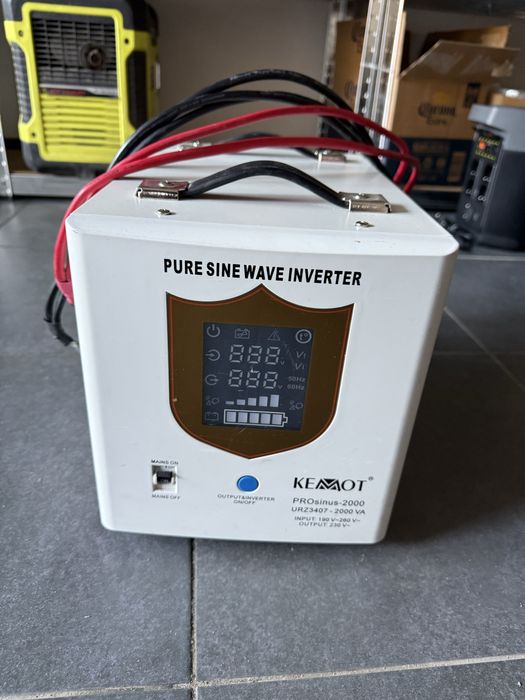 Інвертор / перетворювач напруги Kemot prosinus 2000 urz3407