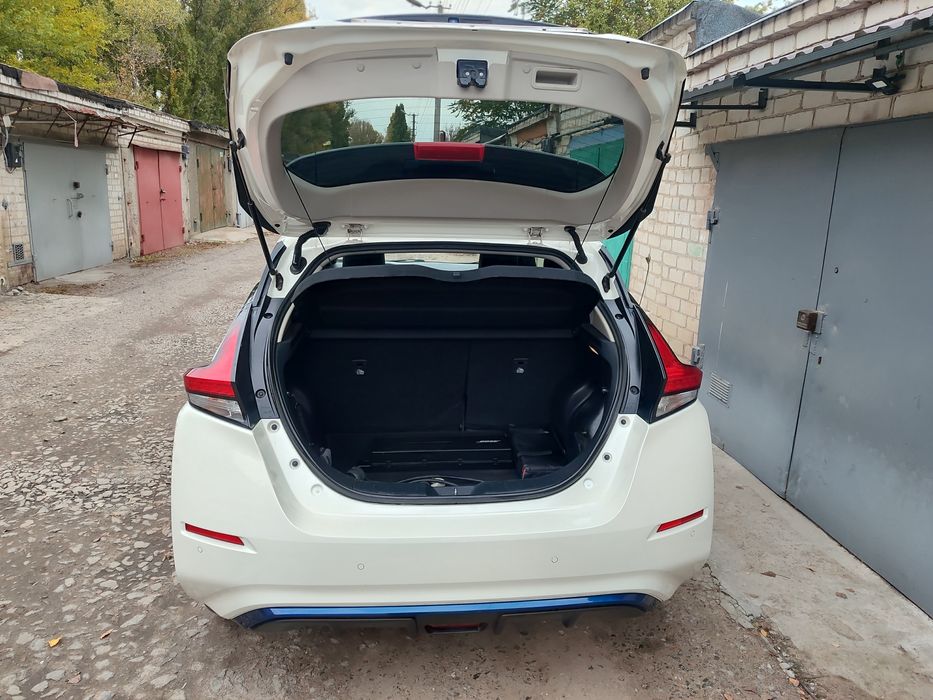 Nissan leaf 09.12.2019 рік 62kw