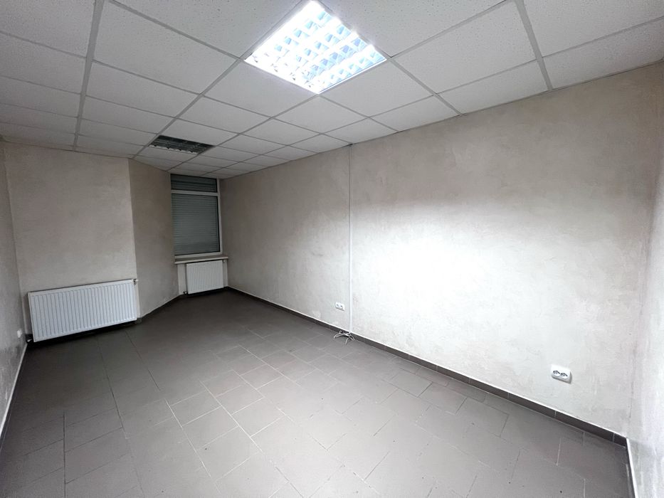 Продаж комерційного приміщення на Бамі