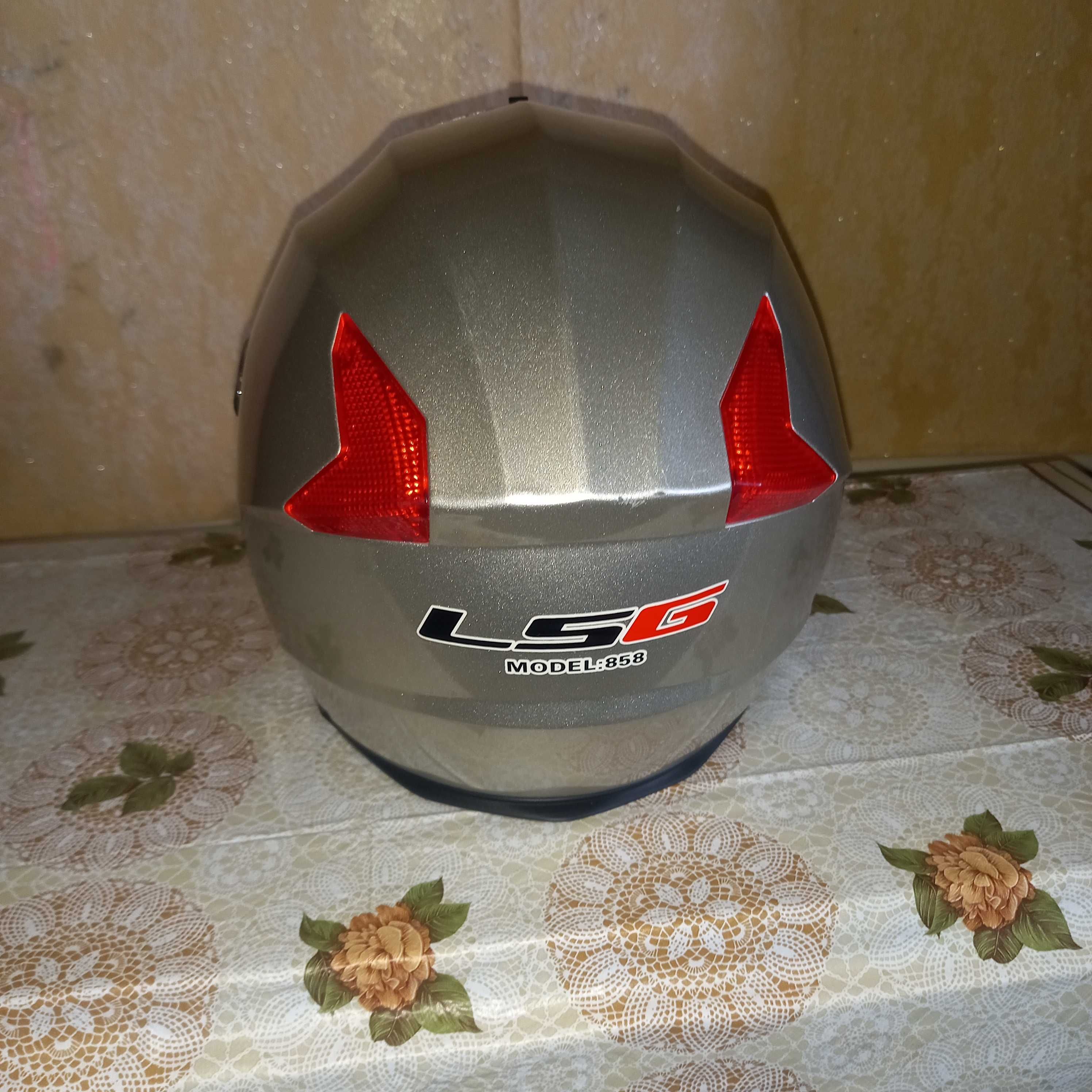 Открытый шлем LSG-858