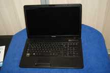 Laptop Toshiba 17" LED 4GB DDR3 Dysk 320GB Win 10