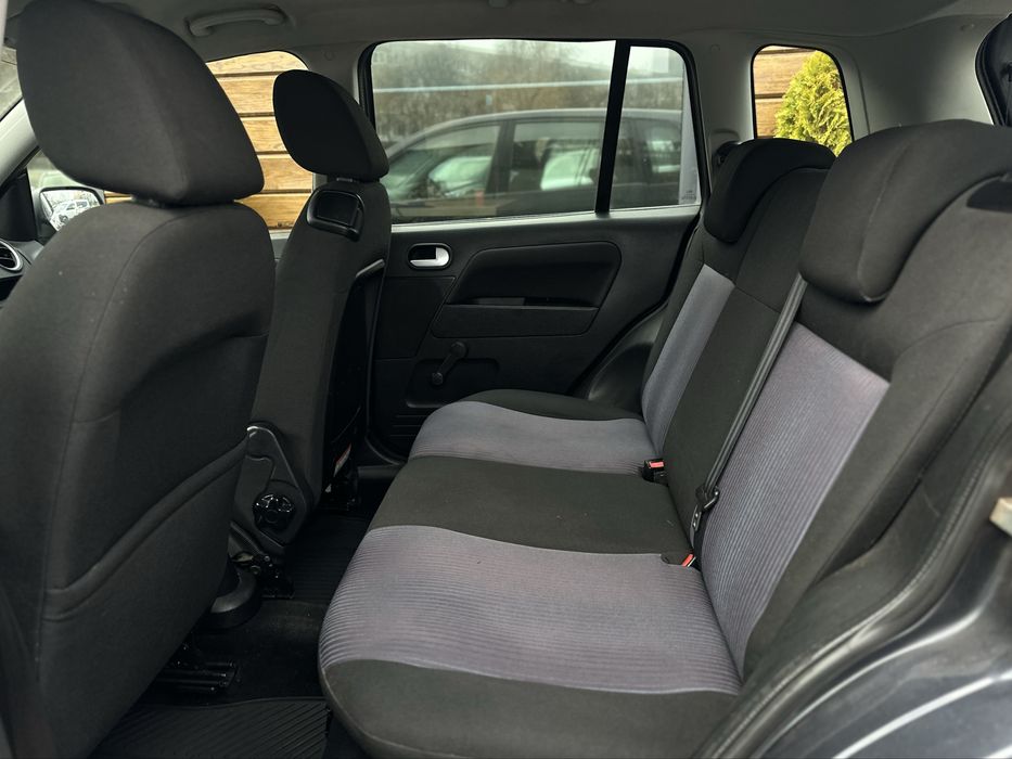 FORD FUSION 2010 року, 1.6 бензин, механіка, передній привід.