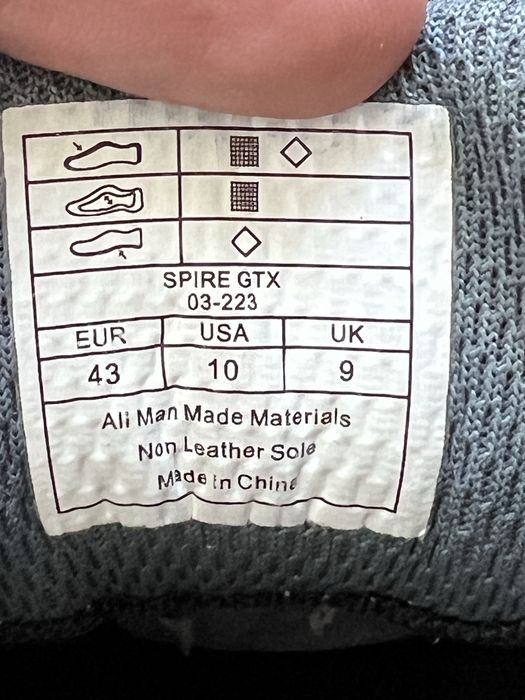 Salomon gore tex трекінгові кросівки оригінал розмір 42 устілка 26.5