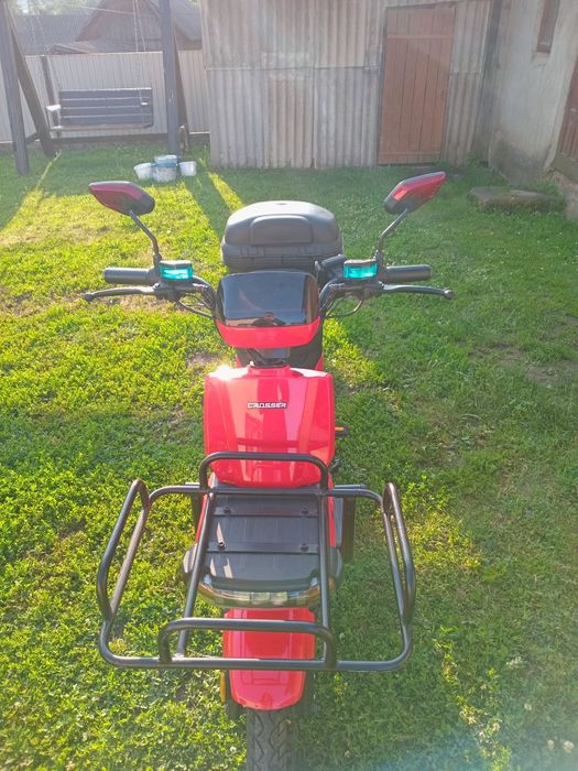 Електроскутер Crosser Max. 800вт 72v, 20 Ah.