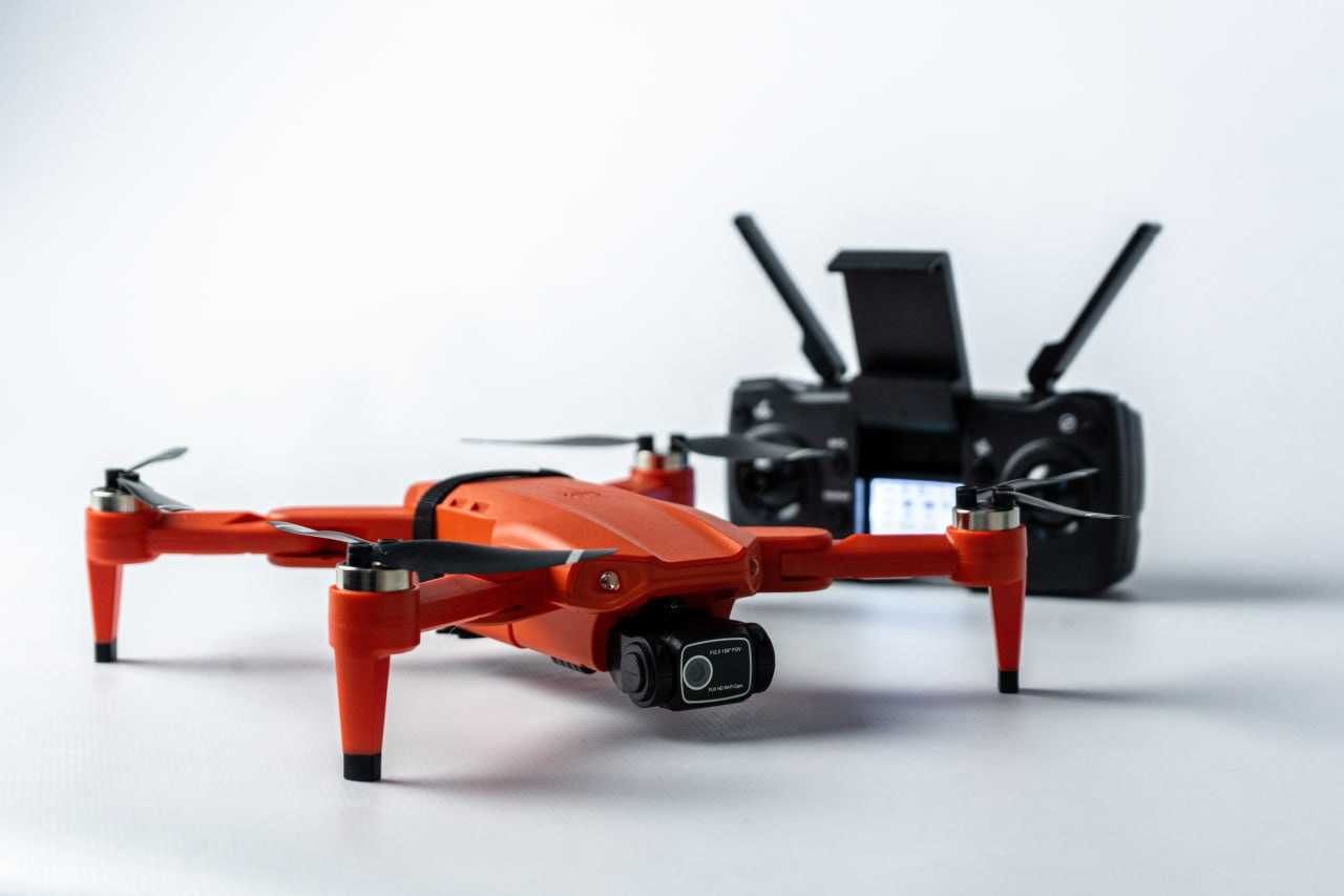 Нові дрони (квадрокоптери)  LYZRC L900 PRO / LYZRC L900 PRO SE
