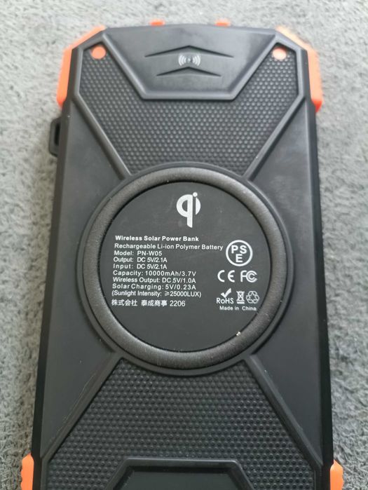 Power Bank solarny BLAVOR oświetlenie 10000mAh ładowanie indukcyjne