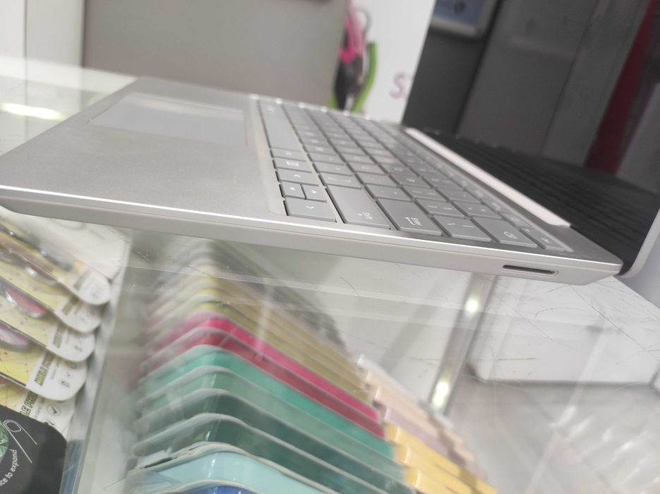 Surface Laptop Go 2 11th 12,4" Telakces Felicity*Raty 0%