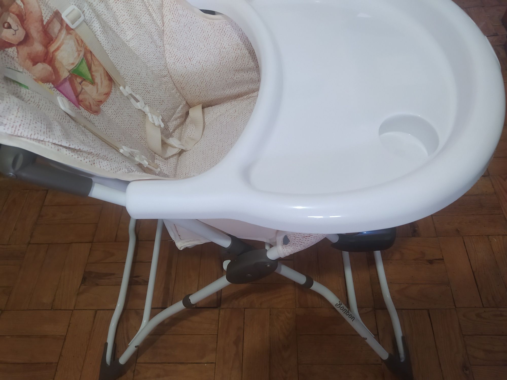 cadeira bebe com novo