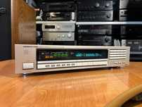 Tuner radiowy Onkyo Integra T-4650 Audio Room