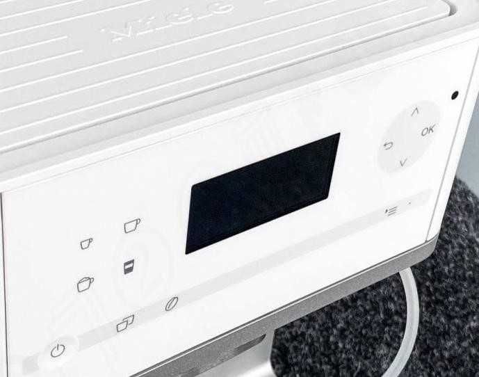 Кавомашина Miele / Миле CM 61, автомат, біла, капучинатор