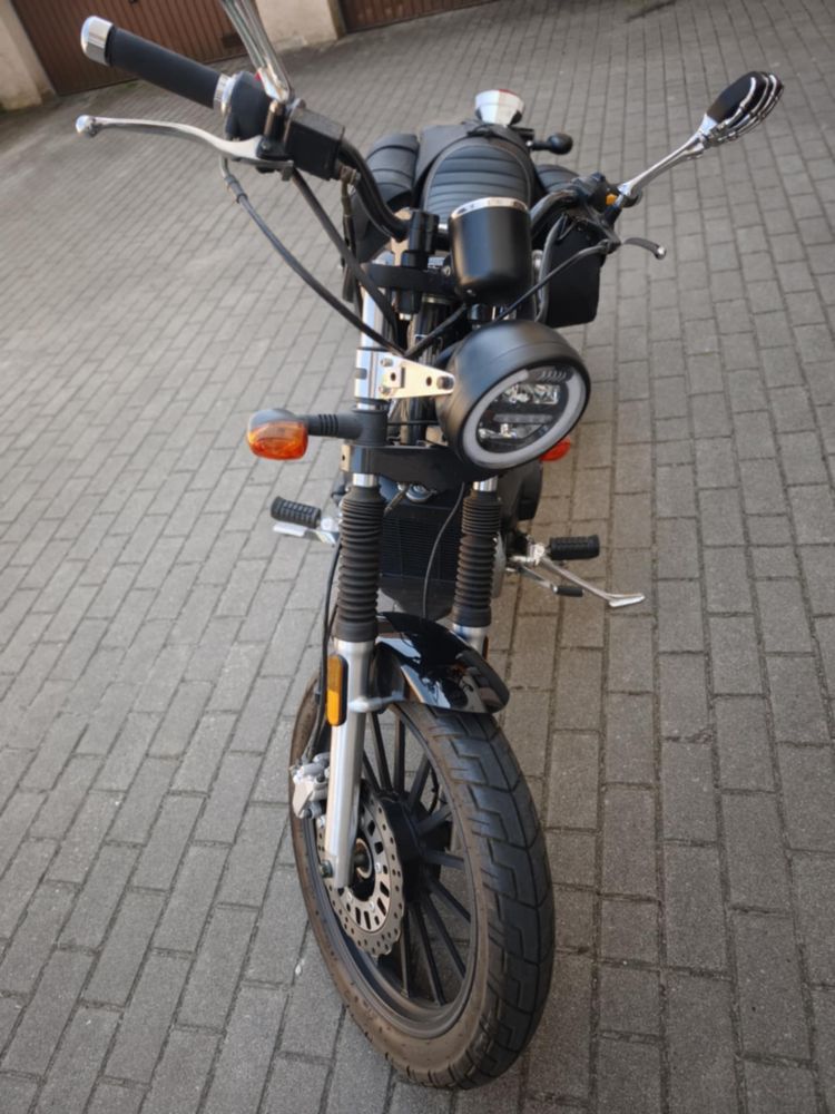 2020 Junak m 11 cafe