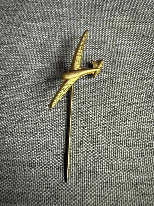 Kolekcjonerska Odznaka linii lotniczych Lufthansa.