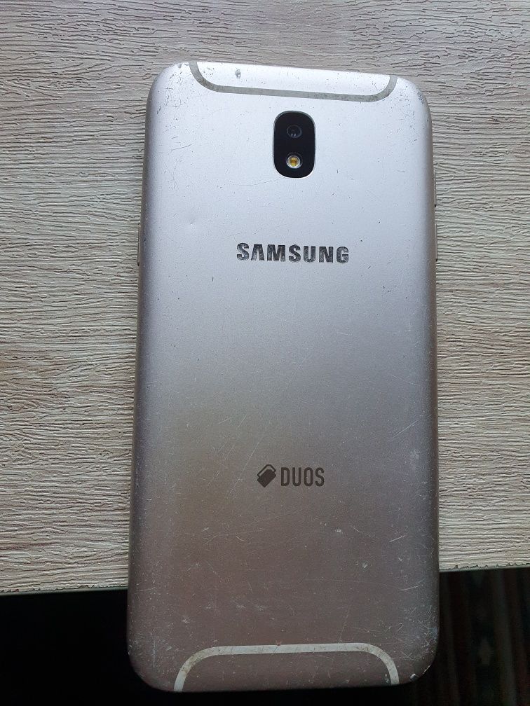 Samsung j5 2017. Na części.